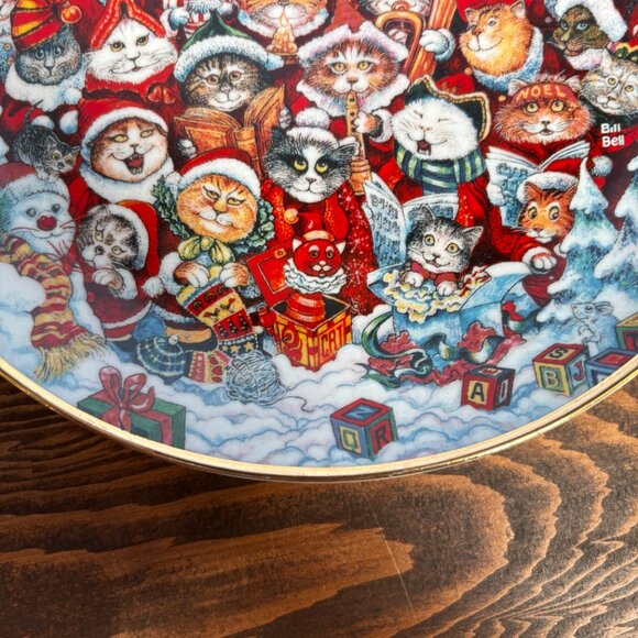 Santa Claws Cat Christmas Collector 8" Plate by Bill Bell from the Franklin Mint - Picture 11 of 15
